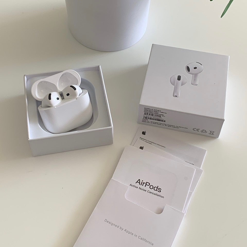 AIRPODS 4