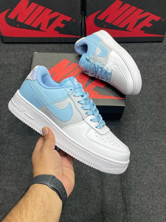 Nike Air Force Sneakers